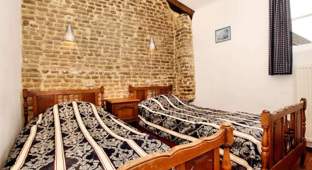 Nice Apartments in a Monumental Square Farm, Rezervovat Apartmán Hotely v Lutych s parkováním, Parkování