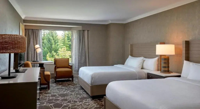 Четырёхместный номер Standard Kananaskis Mountain Lodge, Autograph Collection