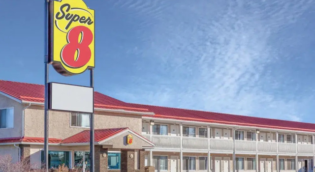 Super 8 Stettler, Забронировать Отель Стеттлер 