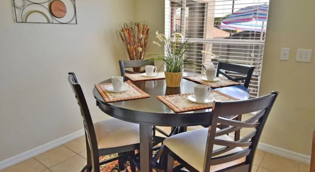 136CAR The Oasis 4 Br home by RedAwning, Book Hotel Hoteller i Four Corners med pool, Swimmingpool