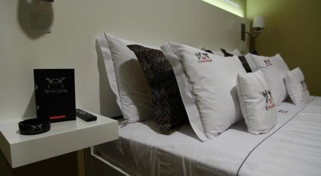 Motel Terra Calida, Rezervovat Motel Hotely v Beira Alta s parkováním, Parkování