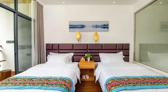 Двухместный номер Standard Floral Hotel Longsheng No.1 Cloud