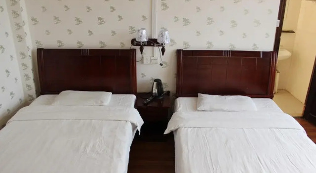 Another Home, Rezerwuj Hotel Yinhai Beihai
