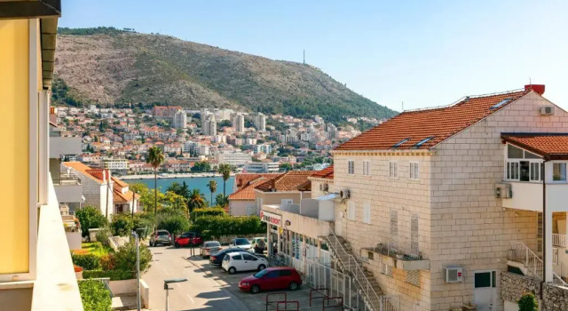 Sorento Apartments
