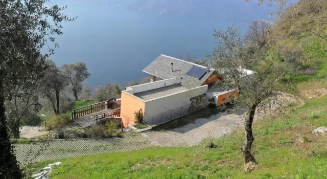 Exclusive Villa Olives Tree, Book Villa Villaer i Perledo, Villa