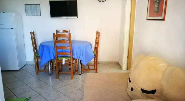 Apartments Adriatic Blue with pool, Book Apartment Mimice Split Region