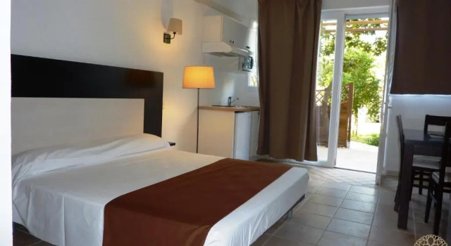 Апартаменты Adonis Citadelle Resort