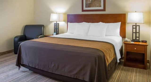 Двухместный номер Standard с балконом Comfort Inn Cockatoo Near LAX Airport