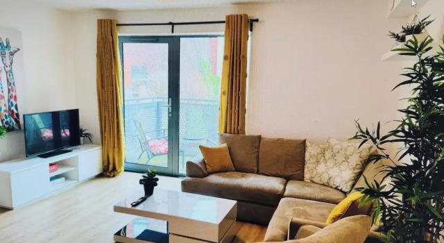 Flat 4 Pembroke Court