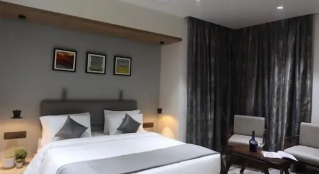 Номер Premium Hotel Chitra Executive