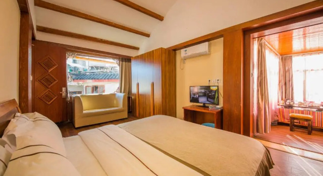 Номер Superior Lijiang Rongyi Homestay
