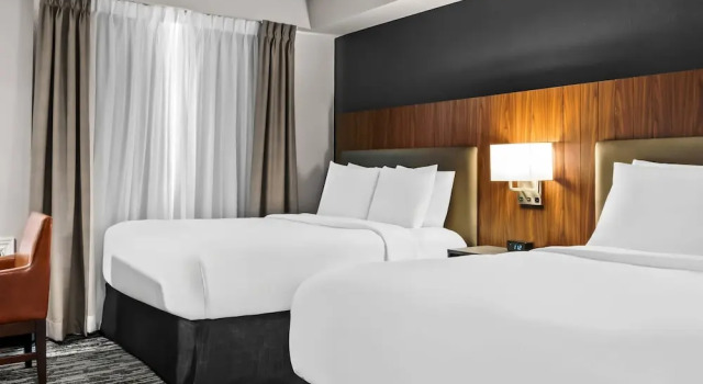 Люкс c 1 комнатой Country Inn & Suites by Radisson, Winnipeg, MB