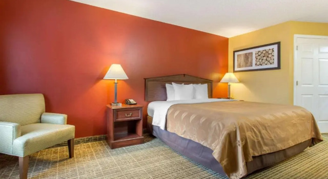 Номер Standard Quality Inn Laurinburg