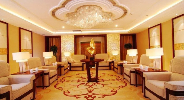 Crystal Hotel, Buchen Sie Hotel Huangshi Hubei