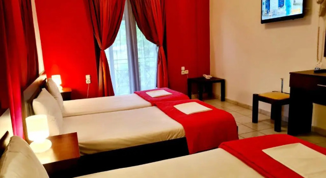 Трёхместный номер Standard с видом на горы Hotel Odysseas