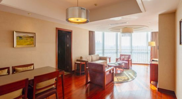 Люкс Business Luyiyuan International Hotel