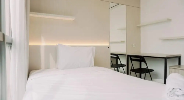 Spacious And Warm 2Br At Ciputra World 2 Apartment