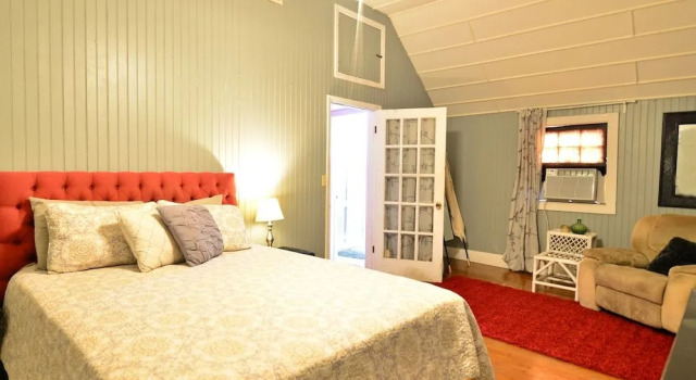 Historic Apartment in the Heart of Christiansted, Забронировать Апартаменты/квартира СПА-отели Санта-Крус, SPA-услуги