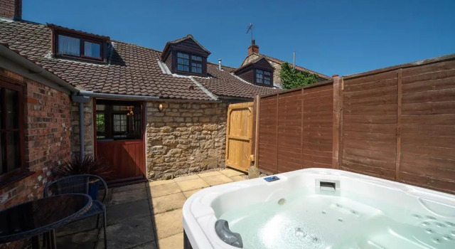 Sands Farm Cottages, Забронировать Фермерский дом Отели Северного Йоркшира с парковкой, Парковка