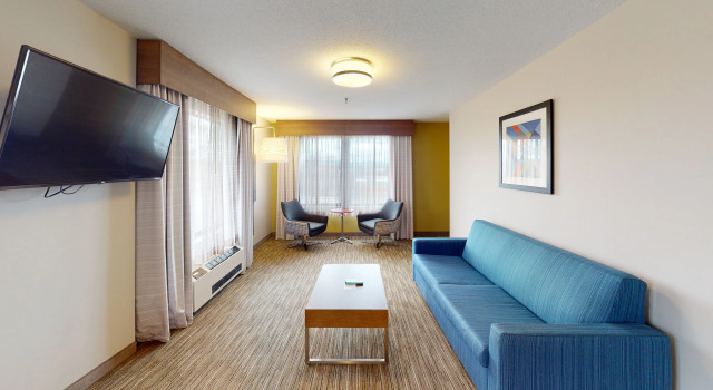Holiday Inn Express South Burlington, Varaa Hotelli Hotellit New England uima-altaalla, Uima-allas