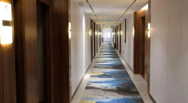 Wanting Hotel (Guangzhou Baiyun Railway Station Xinshi Baixin Plaza), Boek Hotel Hotels in Guangdong met parkeren, Parkeren