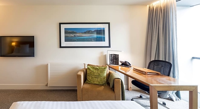Четырёхместный номер Business Commodore Airport Hotel Christchurch