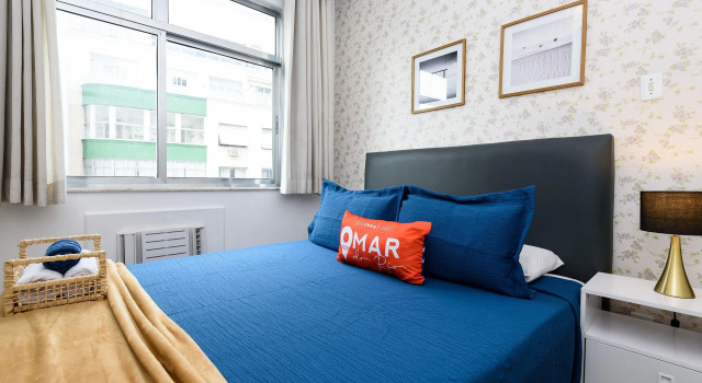 Quarto & Sala a 200m da praia | FS 35/703, Забронировать Отель Копакабана Рио-де-Жанейро, рядом с Girl of Ipanema Park