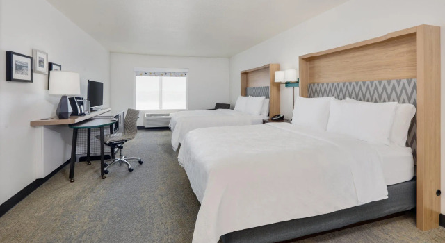 Четырёхместный номер Standard Holiday Inn Twin Falls by IHG
