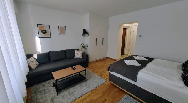 S15 Studio Apartment Zagreb Croatia-free Parking