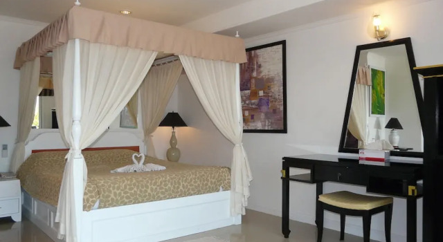 Номер Standard Пентхаус Orchid Hotel and Spa Kalim Bay