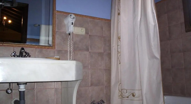 Трёхместный номер Standard Hotel La Casa Grande del Burgo