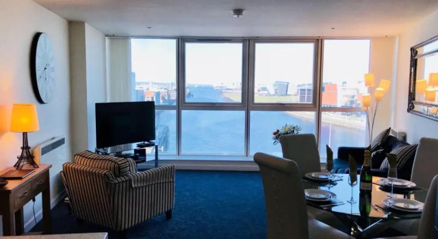 Апартаменты Luxury 2 Bedroom Apartment in Prime City Location