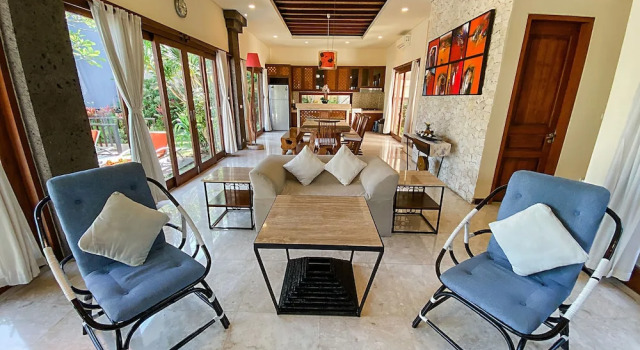Alea Villa, Rezerwuj Willa Domki letniskowe w Bali, Domek