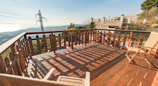HomeHolidaysRentals Sils - Costa Barcelona, Rezervați Vilă Pineda de Mar 