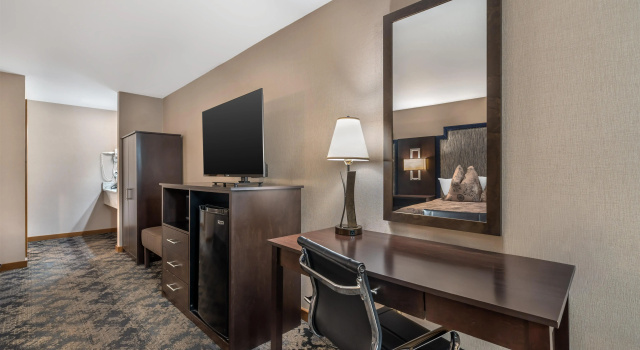 Четырёхместный номер Standard Best Western Windsor Inn