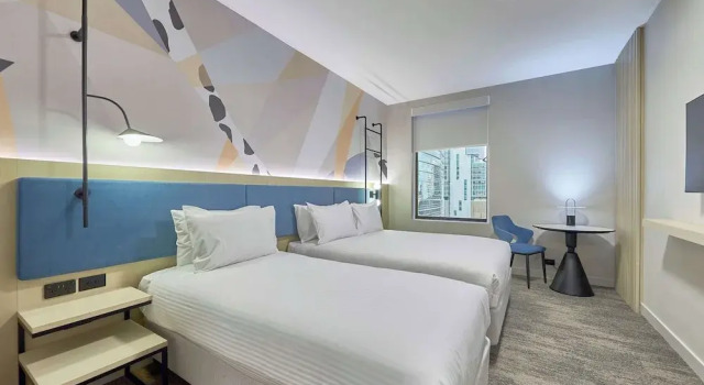 Standard room ibis Perth
