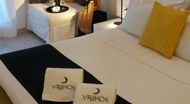 Номер Deluxe Vrahos Boutique Hotel