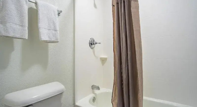 Четырёхместный люкс Motel 6 Manchester TN