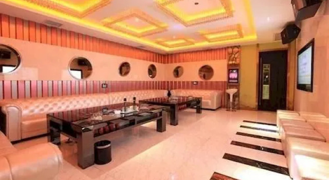 Chenlong Gangyue Hotel