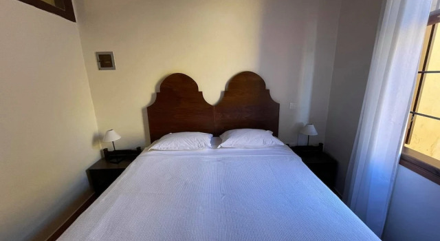 Двухместный номер Standard с балконом и с видом на внутренний двор Captain Vasilis Hotel