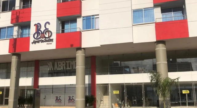 B&E Aparta-Suites Hotel