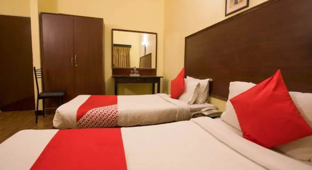 OYO 840 Hotel Guest Inn Suites, Rezerwuj Pensjonat Banjara Hills 