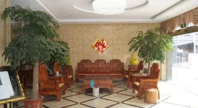 Longtai Business Hotel Lishui