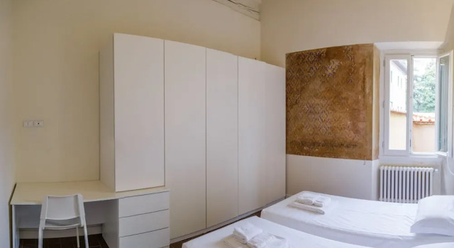 EE Florence Luxury Apartments, Book Apartment Hotels in Florence with Parking, Parking