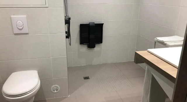 Двухместный номер Comfort Logis La Thomasse