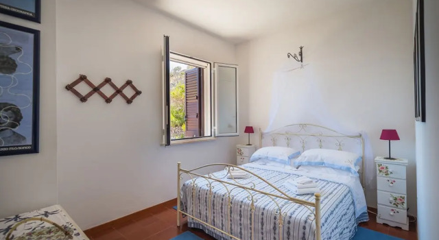 Villa On Seaside With Pool, Puglia