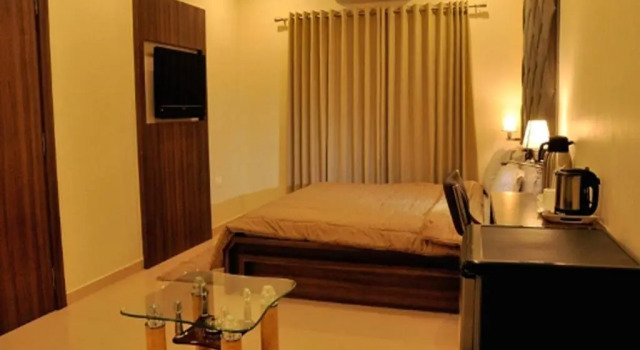 Двухместный клубный номер Standard Hotel The Evergrand Palace