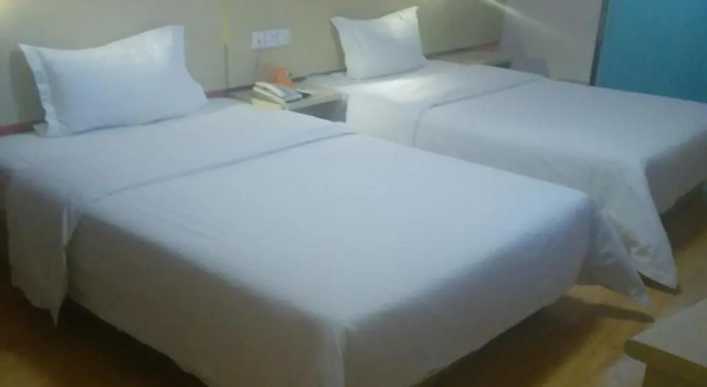 Номер Business 7Days Inn Lanzhou West Railway Station