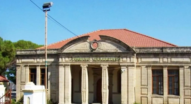 Nefeli's House in Paradisi, Rezervați Hotel Hoteluri în Paradisi cu parcare, Parcare