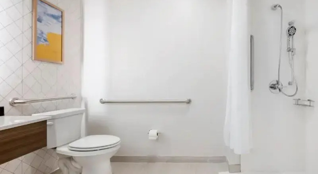 Четырёхместный номер Standard Comfort Inn Kendallville East